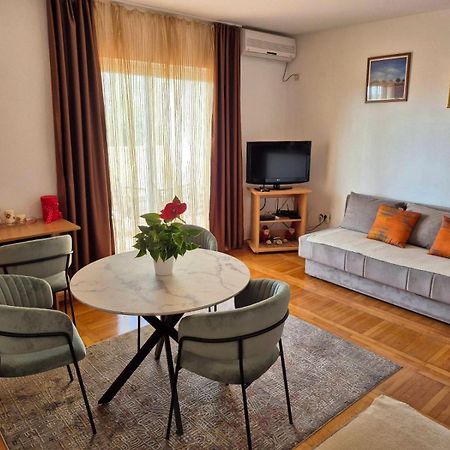 One Bedroom Apartment Ljilja Sveti Stefan Exteriér fotografie