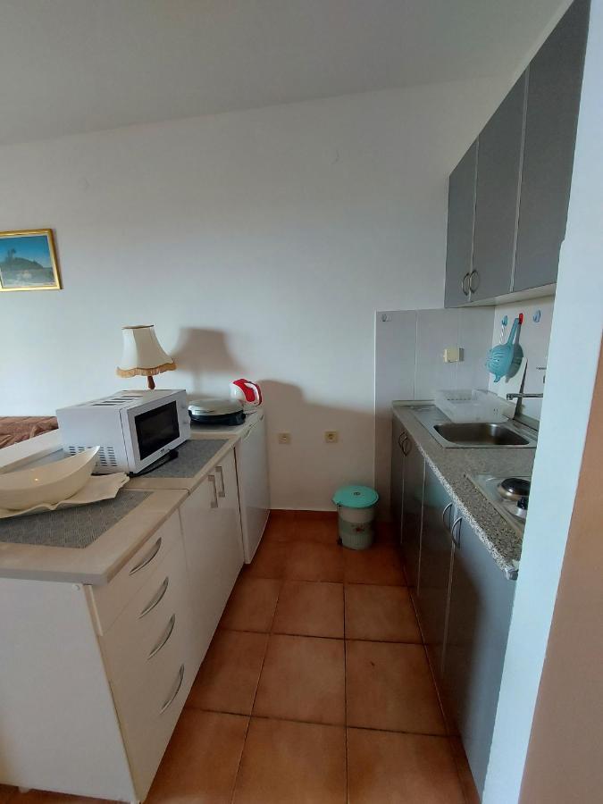 One Bedroom Apartment Ljilja Sveti Stefan Exteriér fotografie