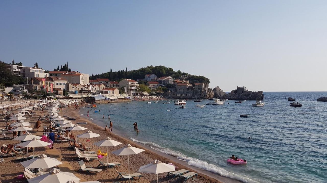 One Bedroom Apartment Ljilja Sveti Stefan Exteriér fotografie